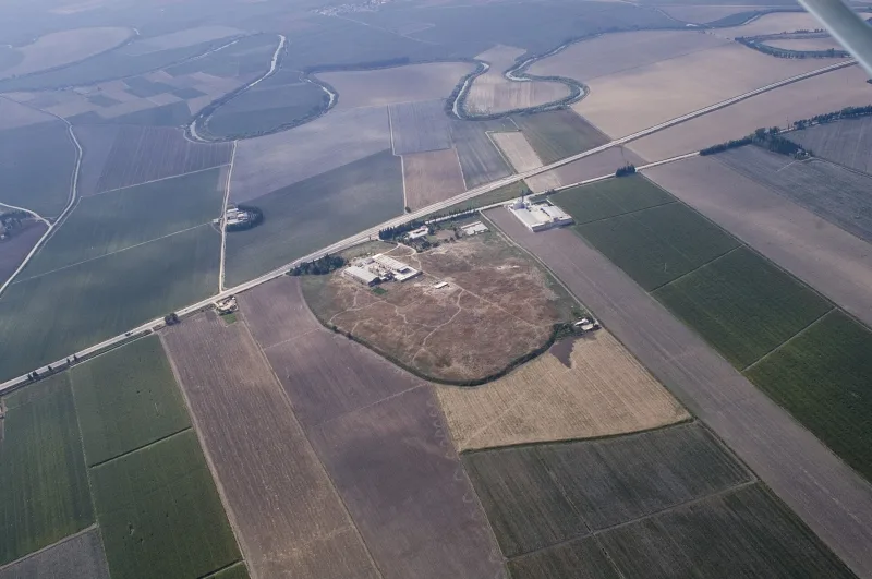 تيل تاينات — عاصمة الحثيين الجدد في وادي أموق